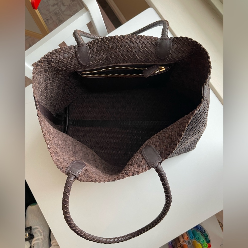 Madewell “The Signature Woven Tote” In Color Coffee Bean - Picture 9 of 11